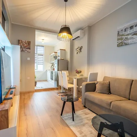 Spacious Cozy For Big Groups Center
